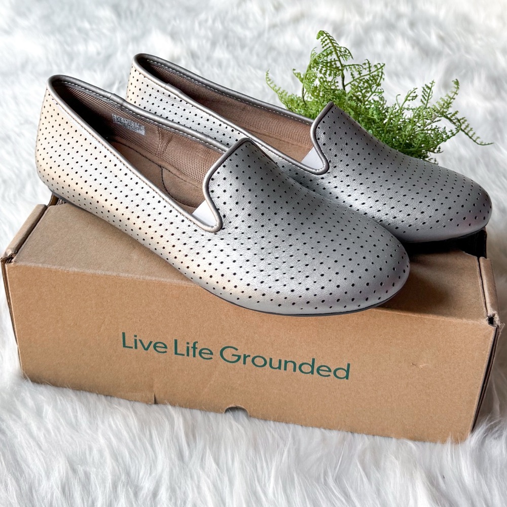 Harmony 783 Women's 8.5 Silver Leather Loafer Conductive Earthing Grounding NEW
